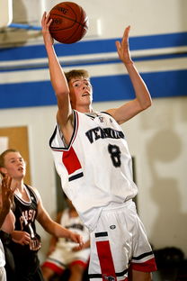 九游娱乐app官网-各大豪门主帅战术风格全面对比,各大豪门球衣