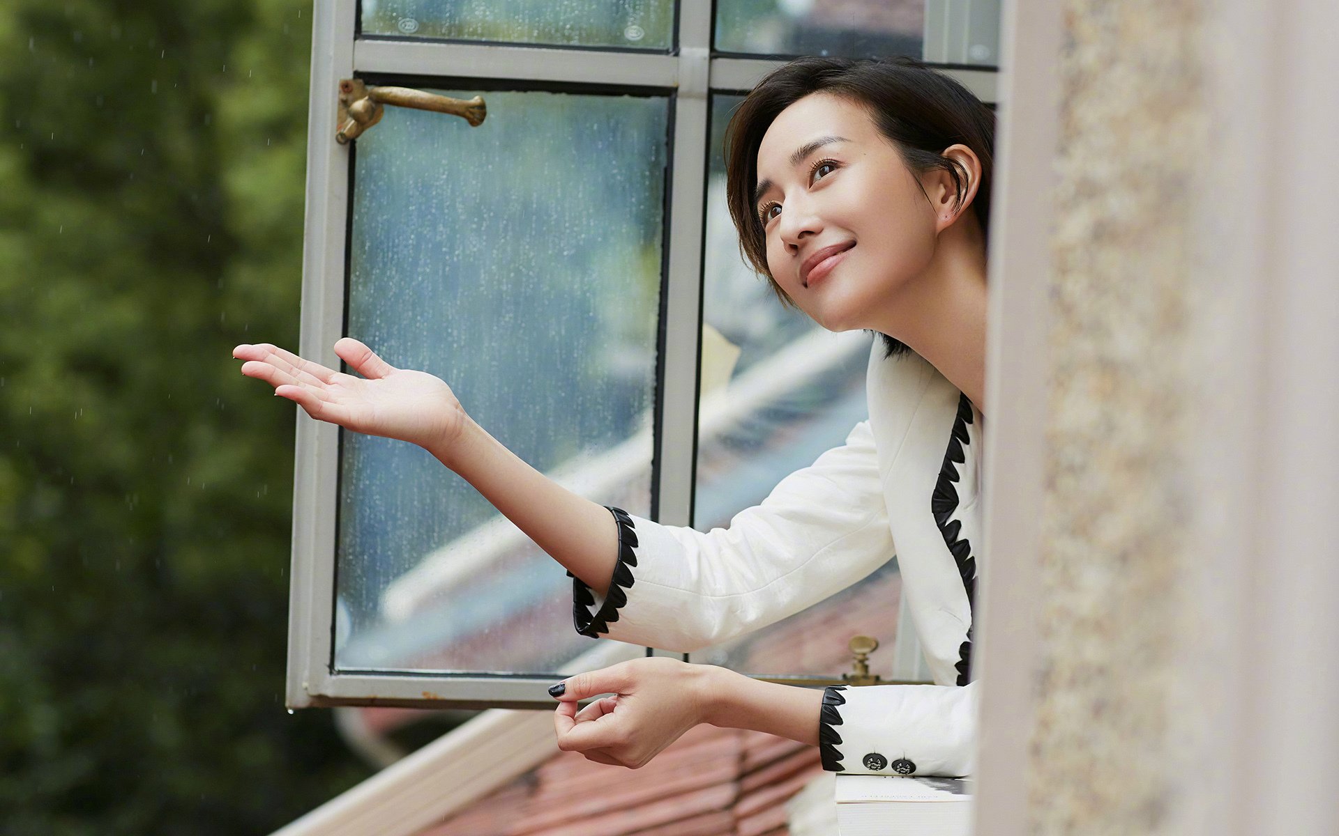 国际乒联混合团体世界杯：罗马尼亚队的团队合作与战术执行，罗马尼亚混双乒乓