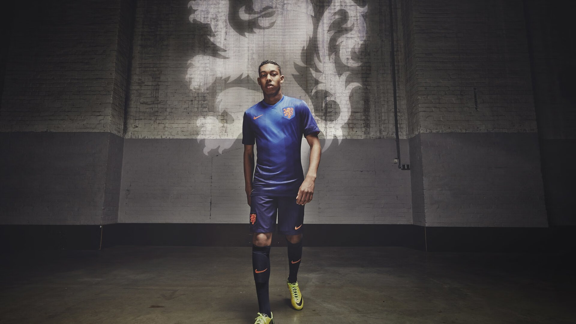 蝶泳50米冠军出发反应仅0.58秒，蝶泳50米世界纪录是多少