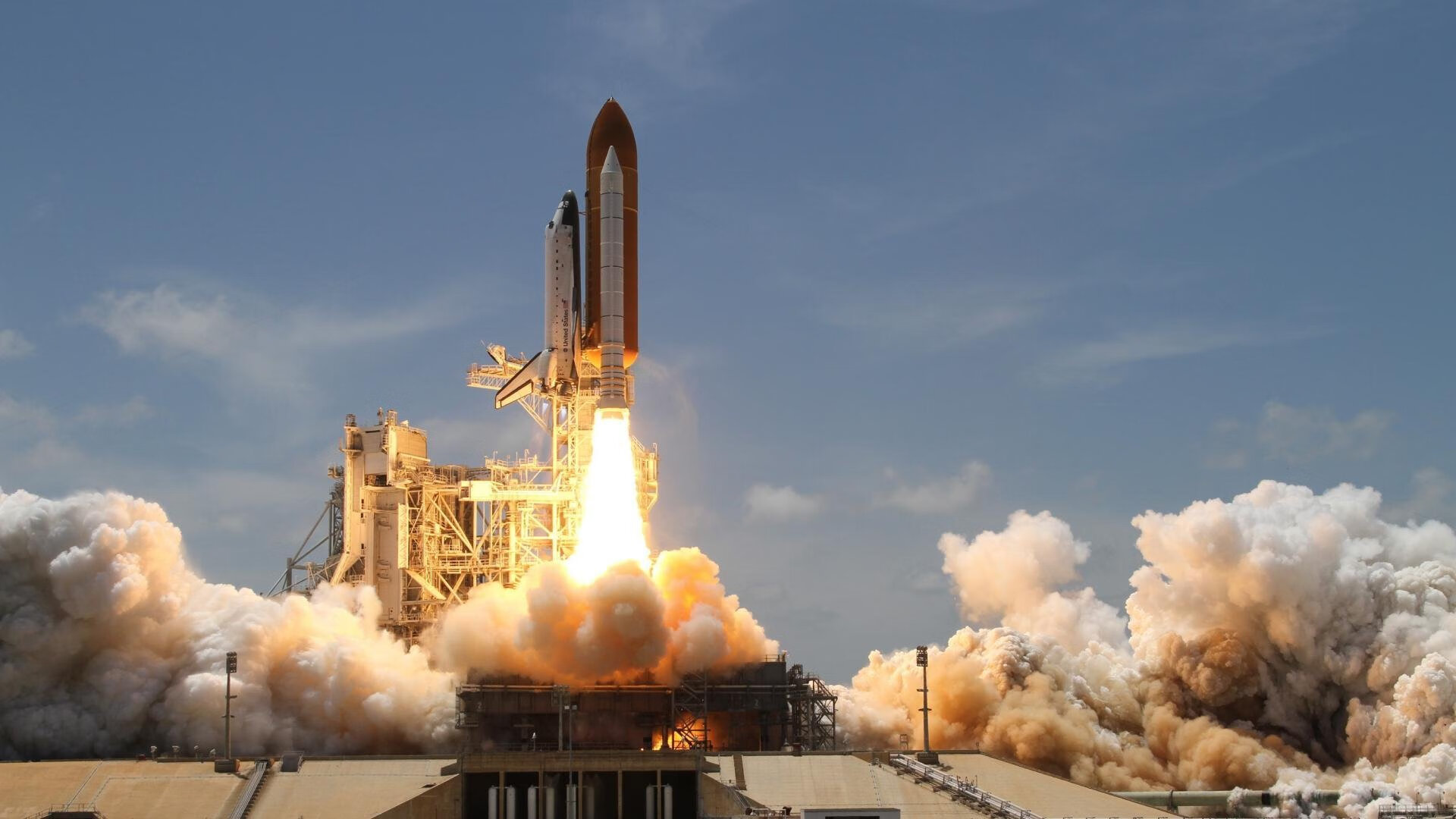 希腊女篮在欧洲锦标赛中奋勇争夺，续写辉煌传统，希腊女球迷